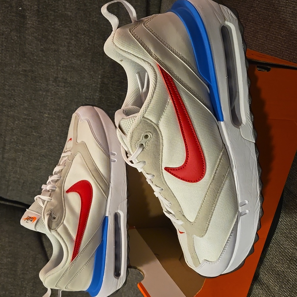 Nike Air Max Dawn